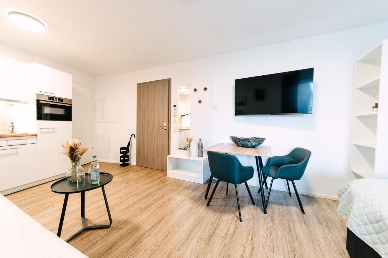 Zentrahome - Zentral Outlet Business Smarttv Balkon Metzingen (Tubingen) Exterior foto